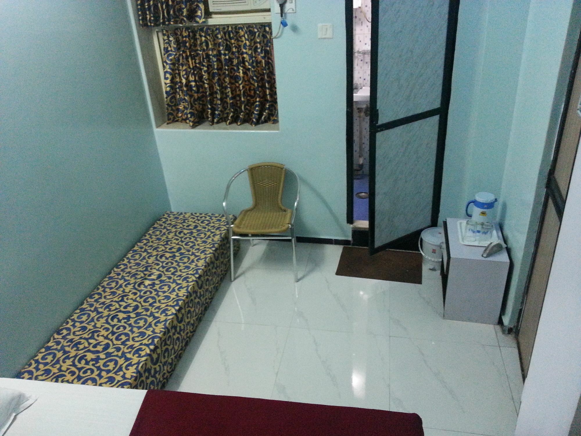 New Metro Guest House Mumbai Kültér fotó